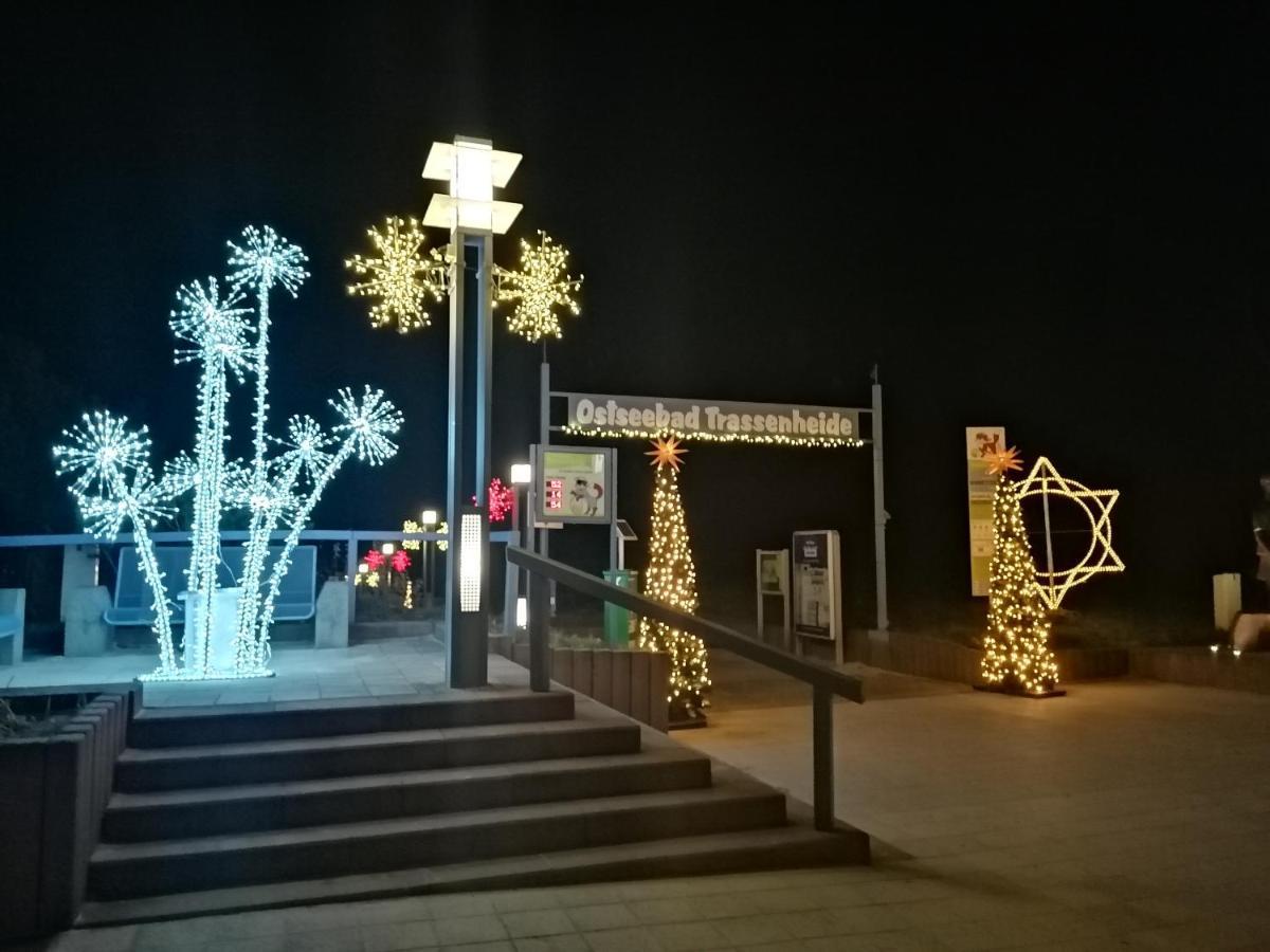 Ferienwohnung zur Düne Trassenheide Exterior foto